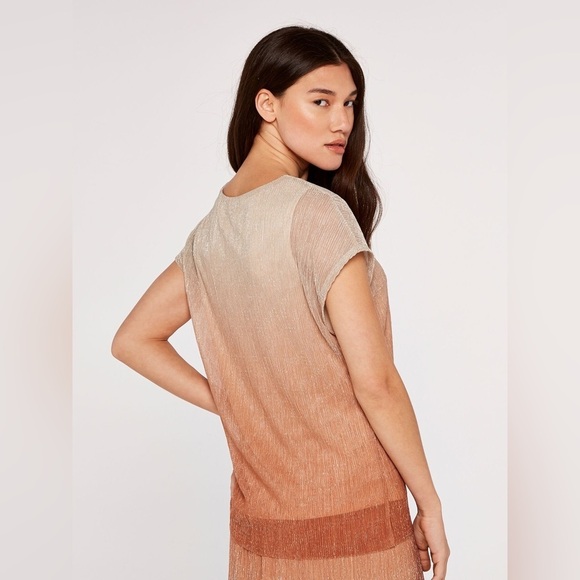 APRICOT | Ombré Plisse top | size 6 - Picture 3 of 7